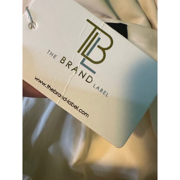 The Brand Label tan faux leather ruched midi skirt size small - Picture 6 of 16